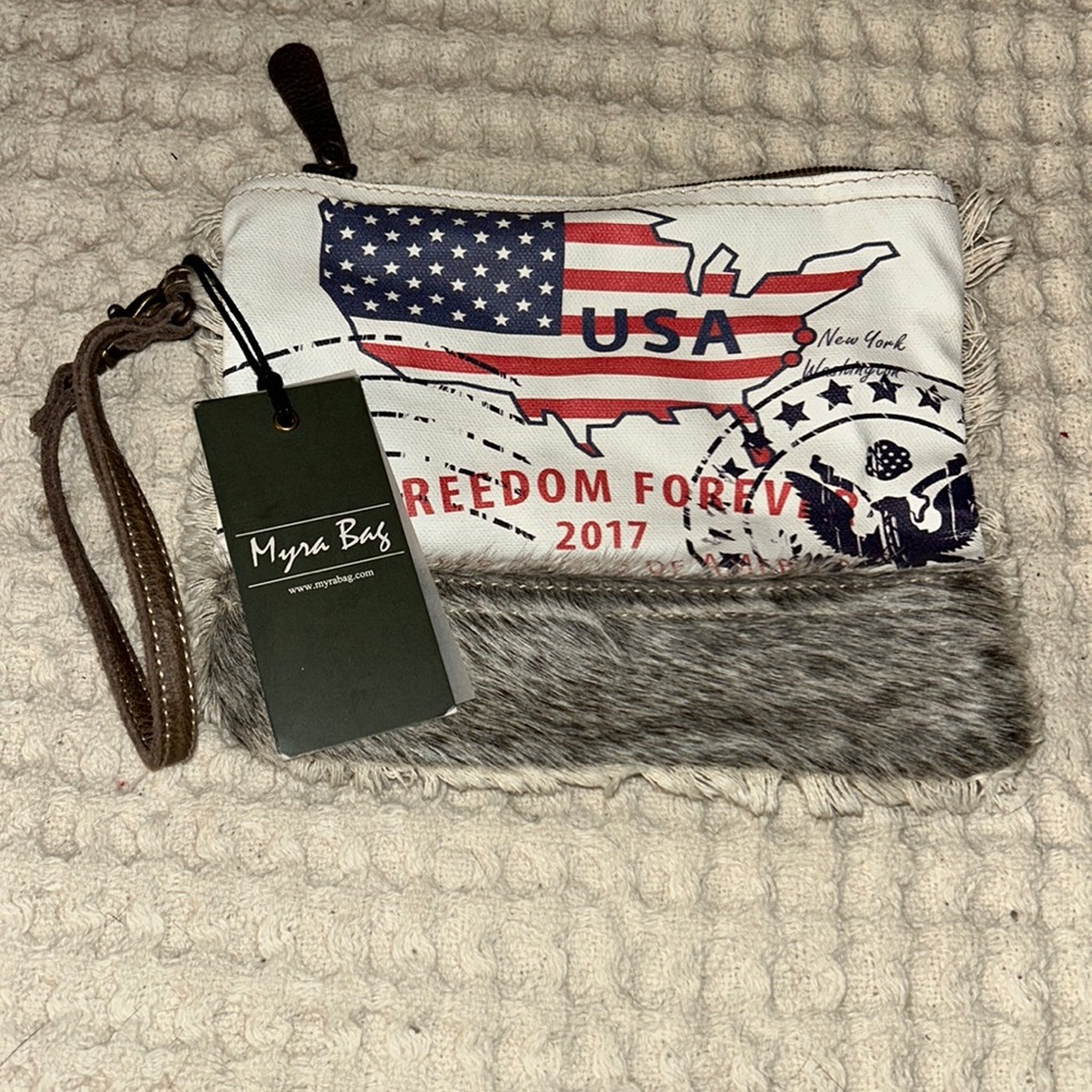 NWT Small Myra